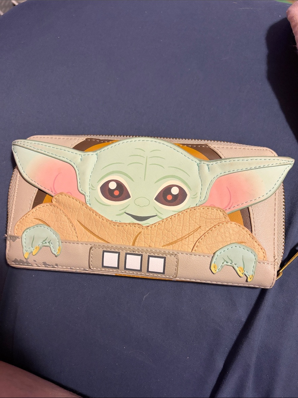Loungefly Baby Yoda (Grogu) Beige Green Pink Wallet